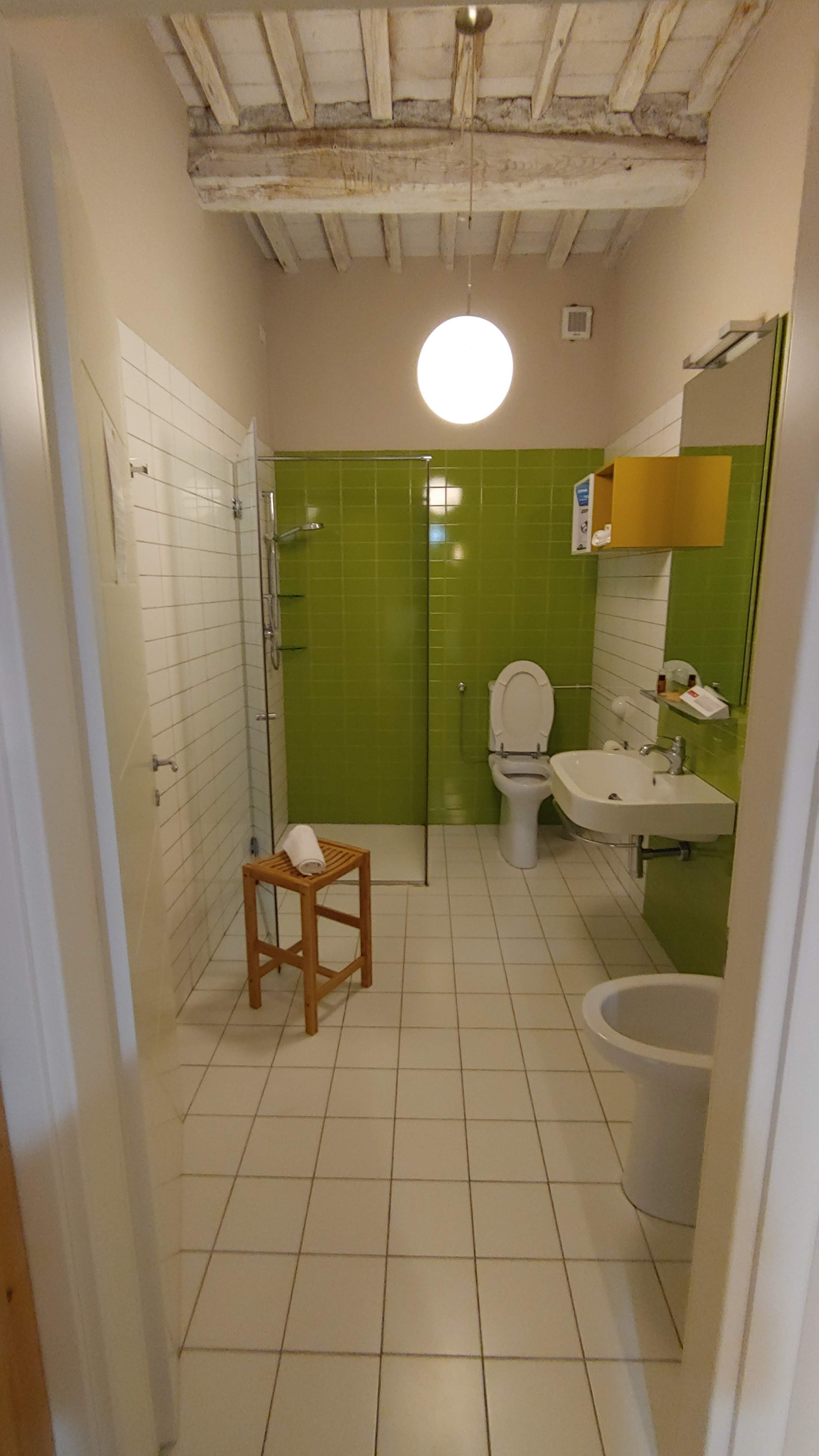 Bed and Breakfast Botrona-浴室