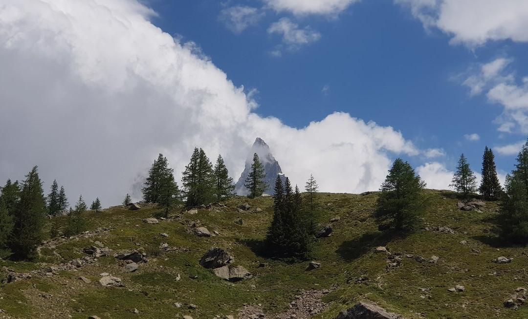 Lago Di Combal-库马约尔必去景点