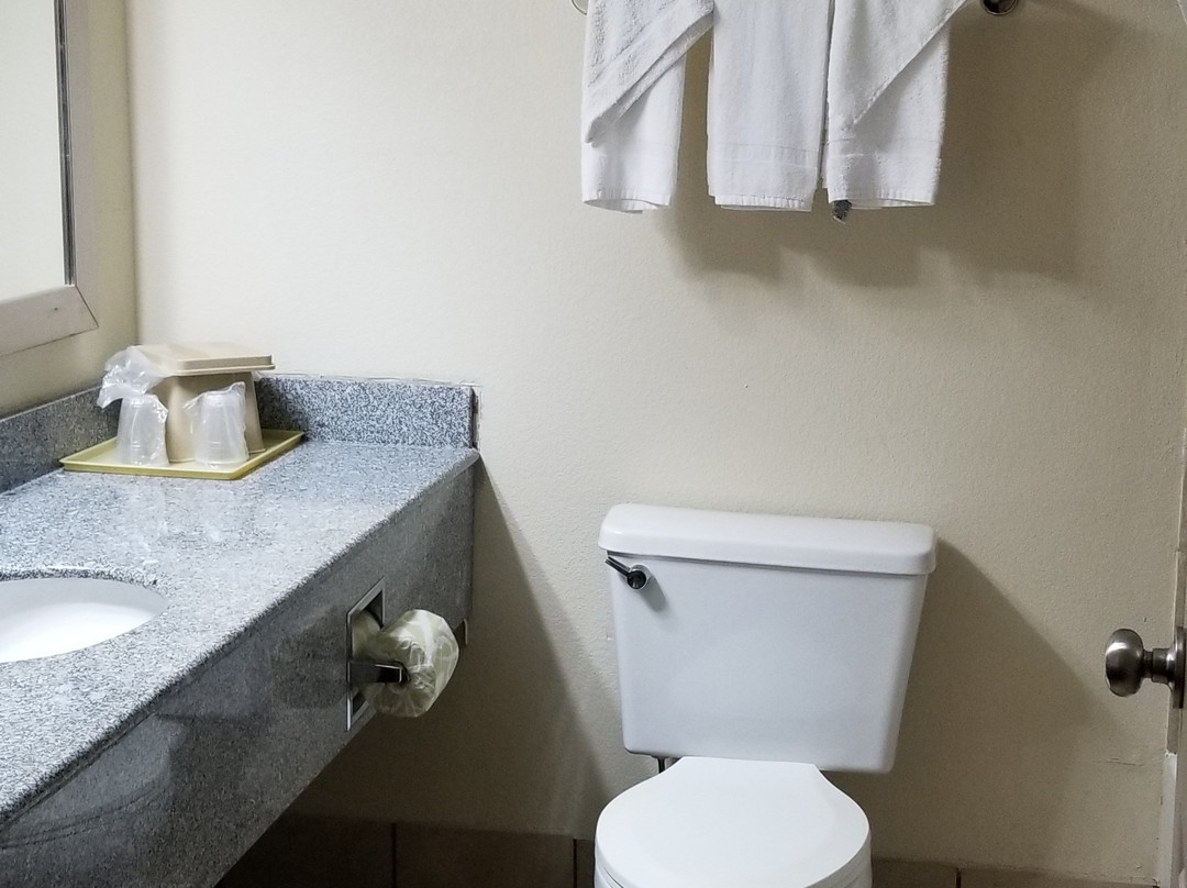 Quality Inn I-81 Exit 23主图