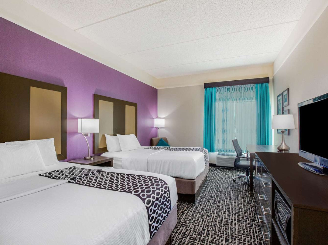 La Quinta Inn & Suites by Wyndham Mission at West McAllen主图