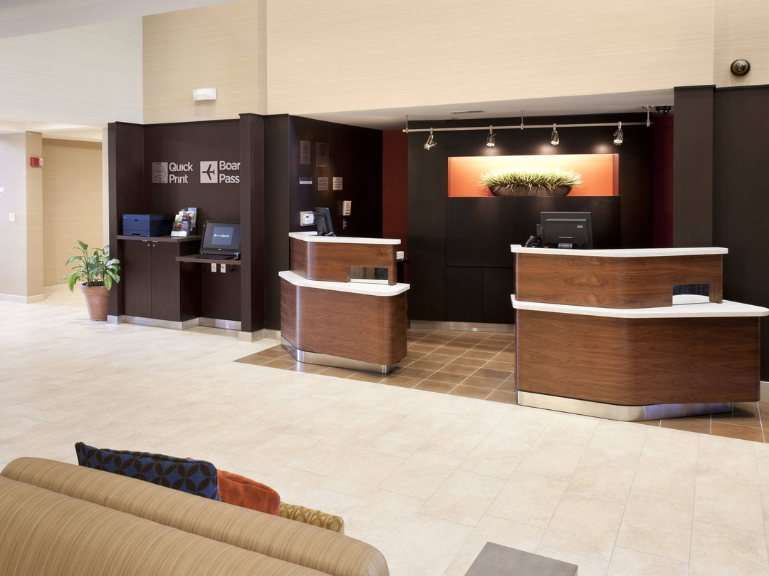 Courtyard by Marriott Harrisonburg主图
