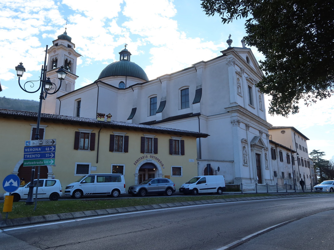 Chiesa di Santa Maria del Carmine景点图片