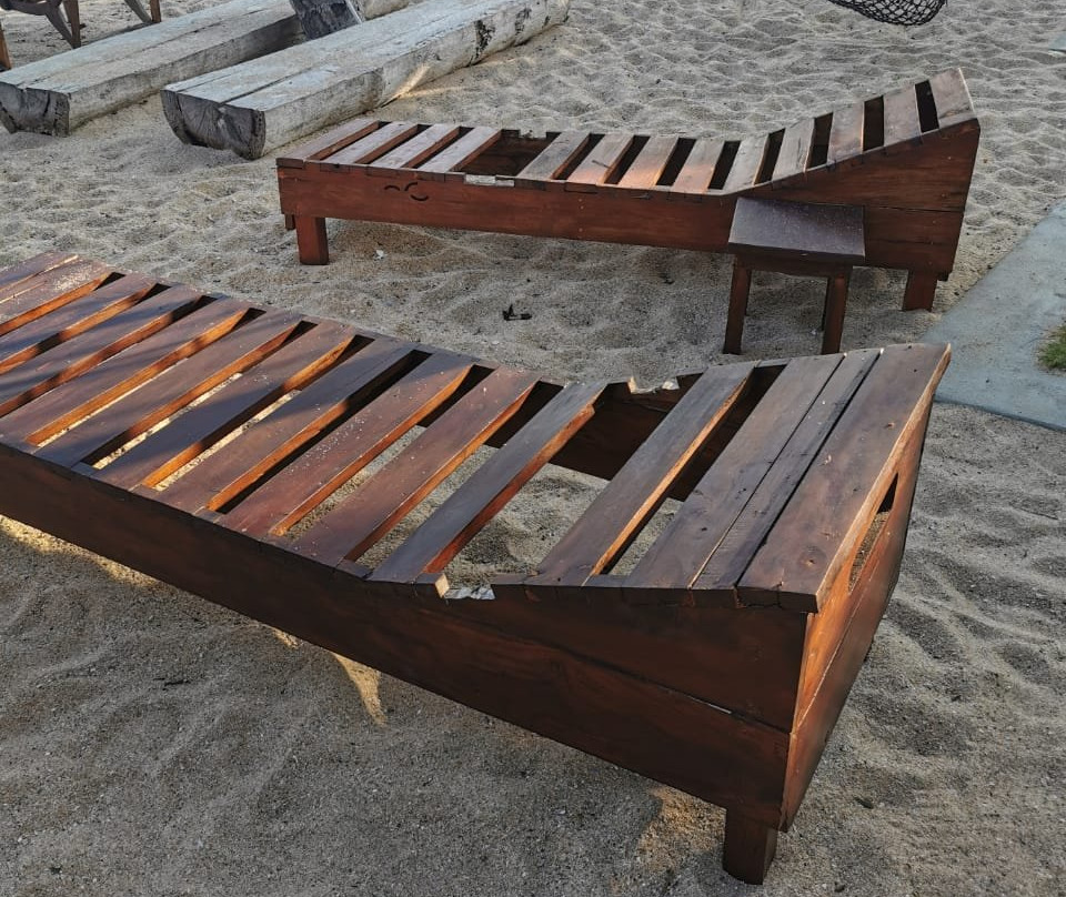 Cool Beach Hotel主图