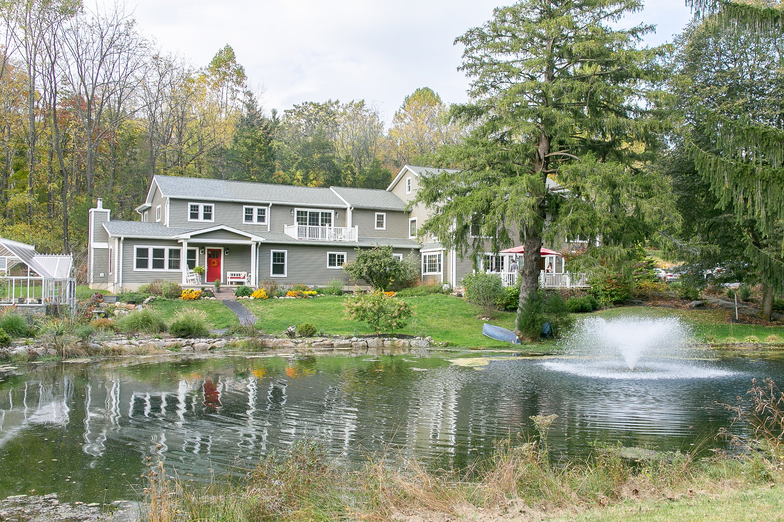The RoseMary Inn-官方