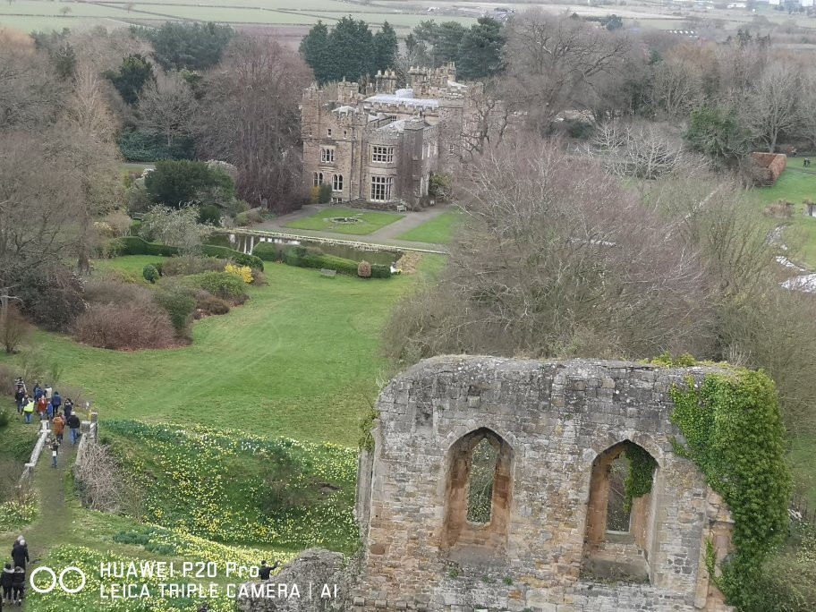 Hawarden Castle景点图片