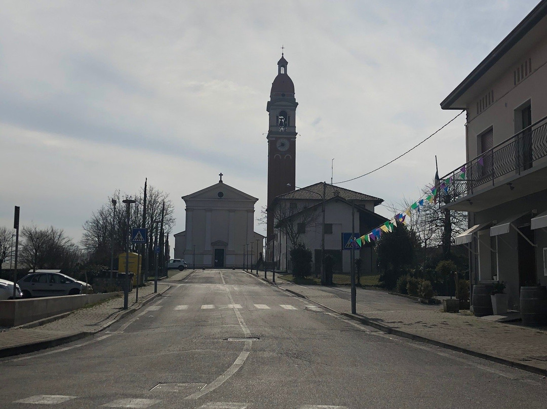 Chiesa dei Santi Martino e Vigilio景点图片