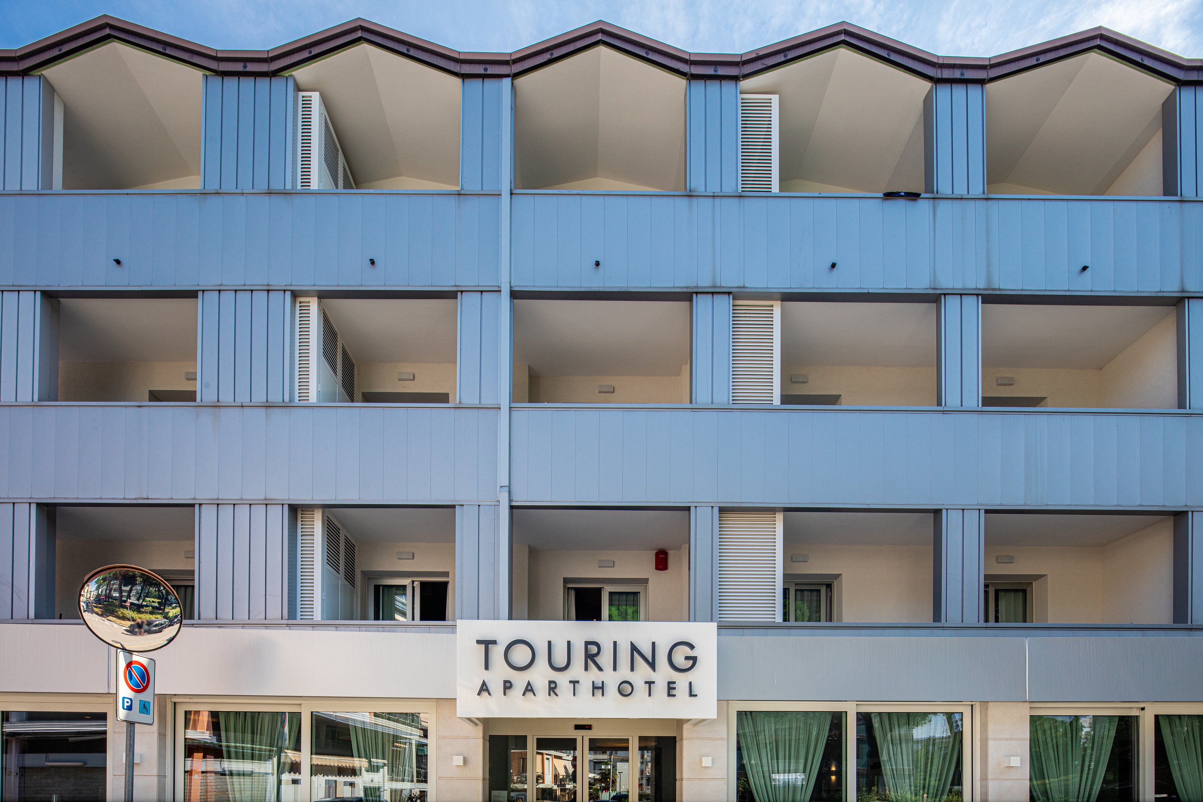 Touring Aparthotel-官方
