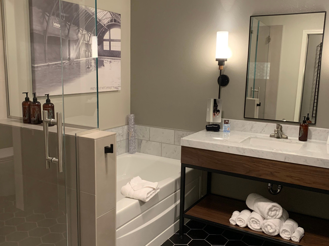 Oxford Suites Paso Robles主图