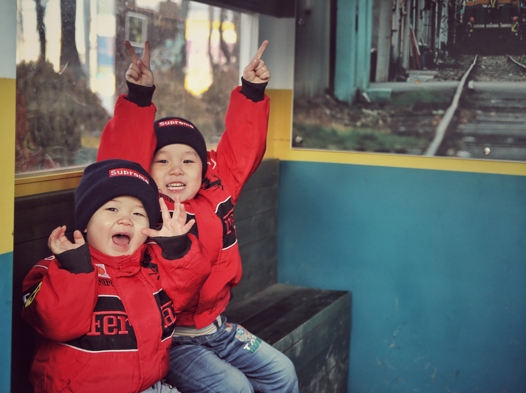 Gyeongamdong Railroad Town-群山市必去景点