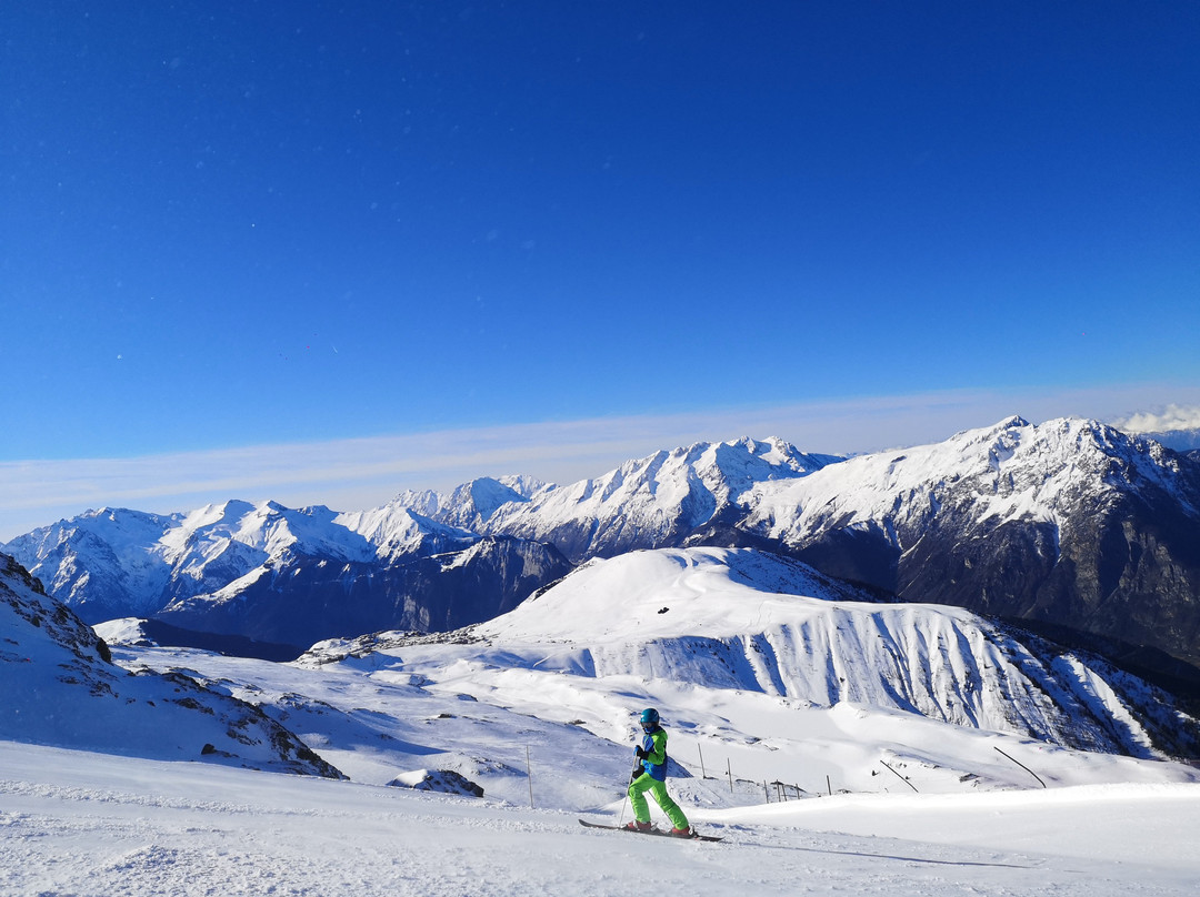 Skiset Ski Tonic景点图片