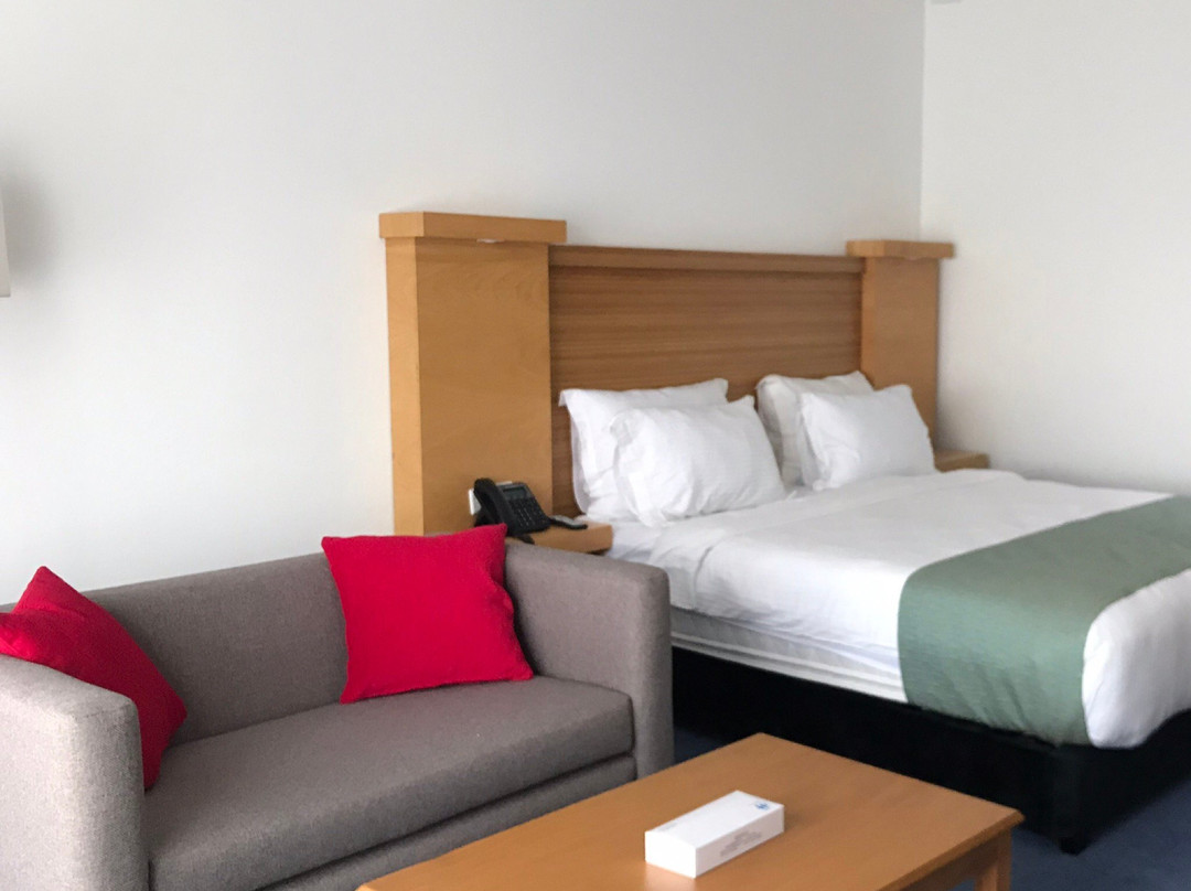 International Hotel Kish主图