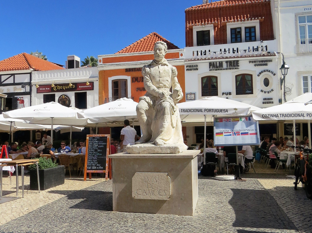 Estatua de Luis Vaz de Camoes景点图片