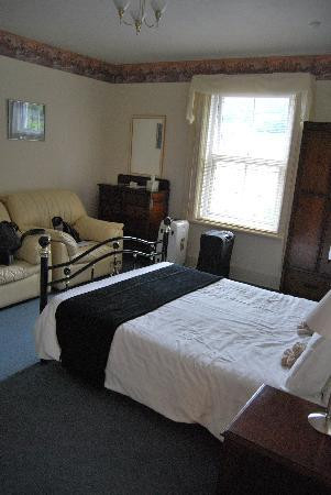 Squirrels Llangollen主图