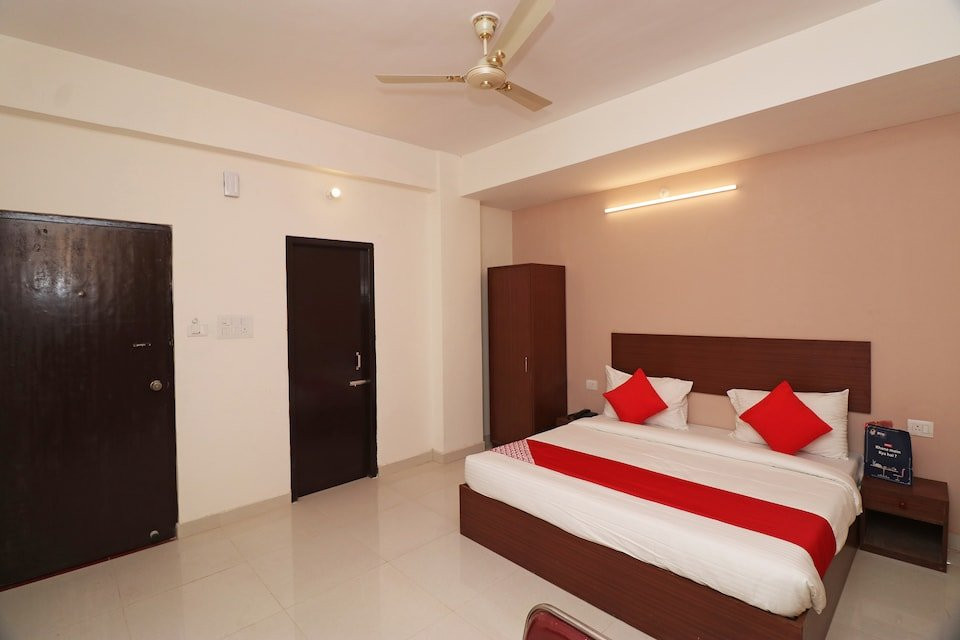 OYO Flagship 24051 Shubh Inn主图