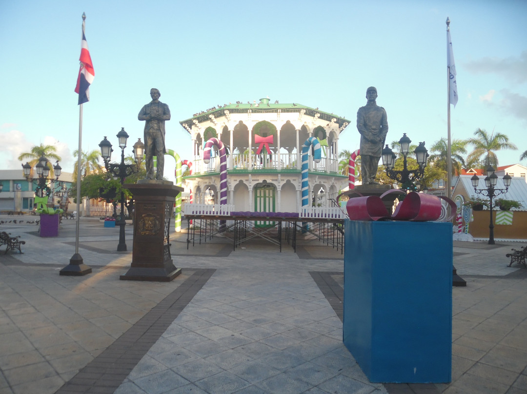 Parque Central Independencia-普拉塔港必去景点
