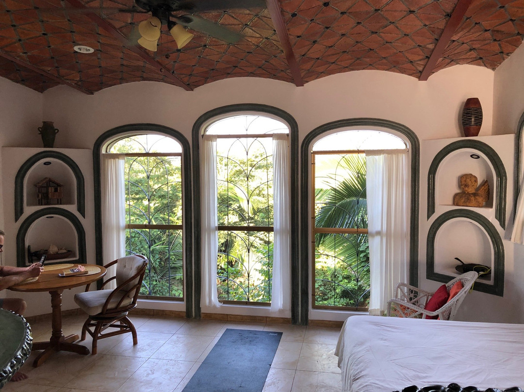 Casa Pacifica B&B主图