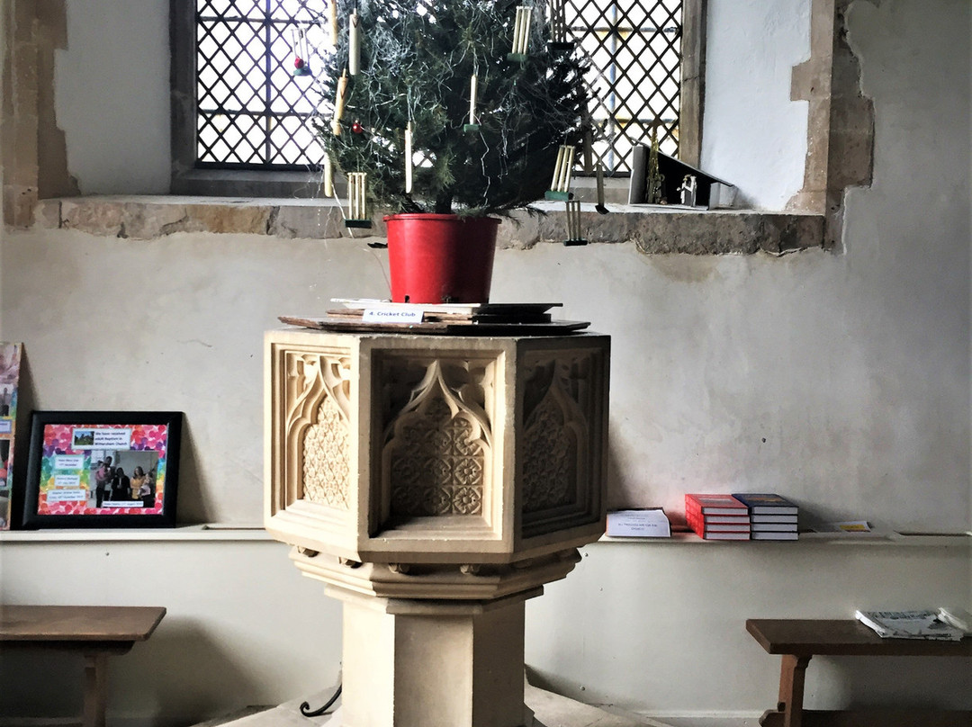 The Parish Church of St John the Baptist景点图片
