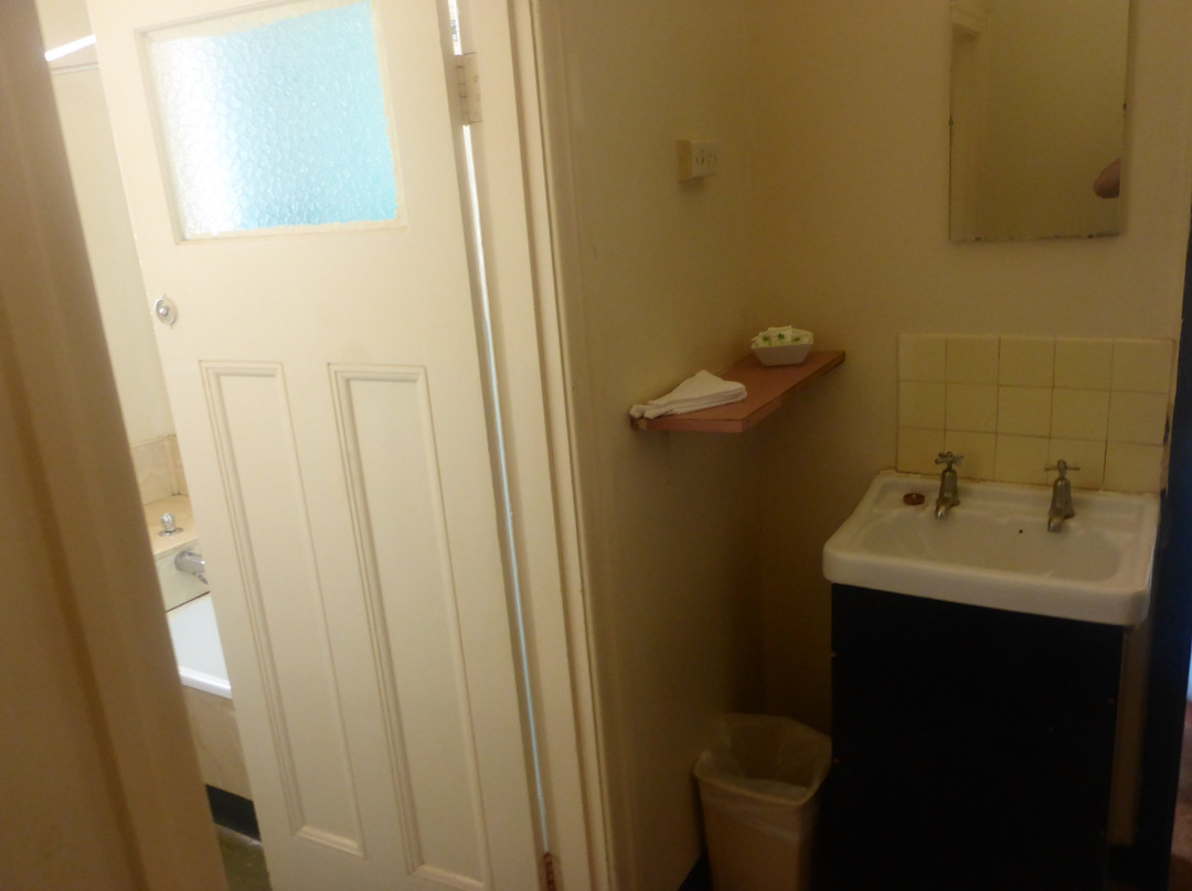 Victoria Hotel Bottleshop主图