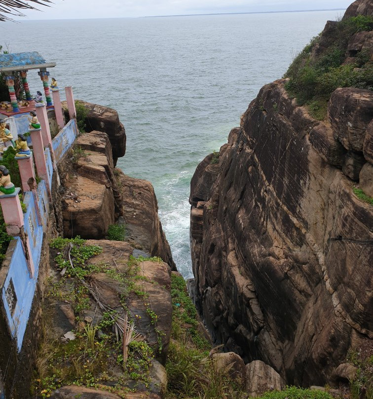 Ravana Abyss-Trincomalee必去景点