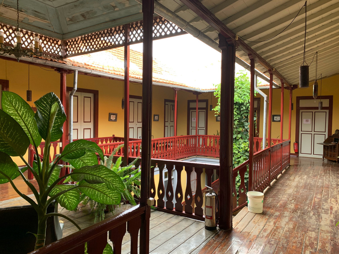 Colonial House Bed and Breakfast主图