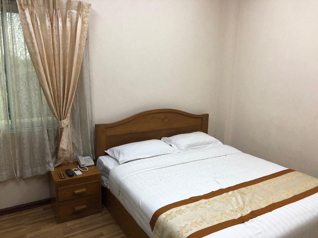 Shwe Poe Eain Hotel主图