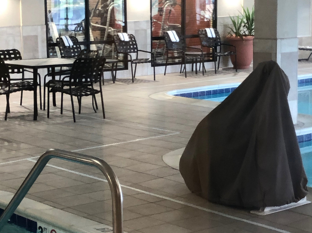 Hampton Inn & Suites Niles/warren主图