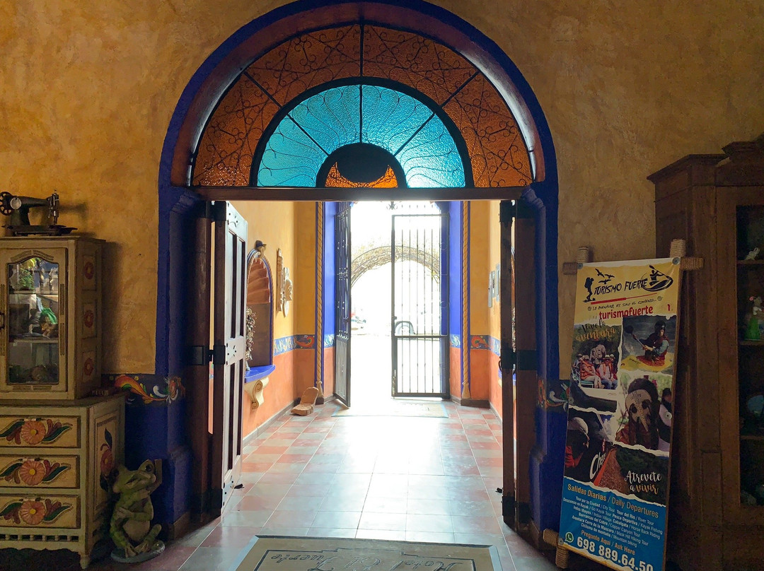 Hotel El Fuerte主图