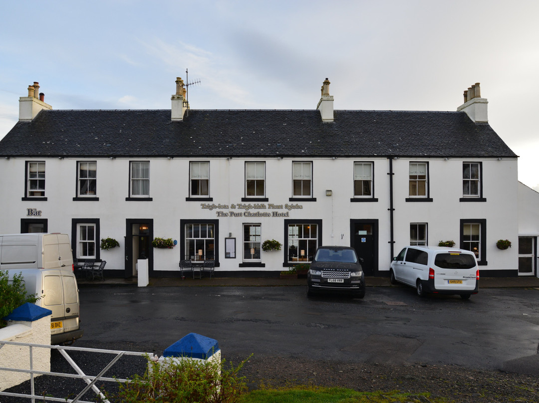 Port Charlotte Hotel主图