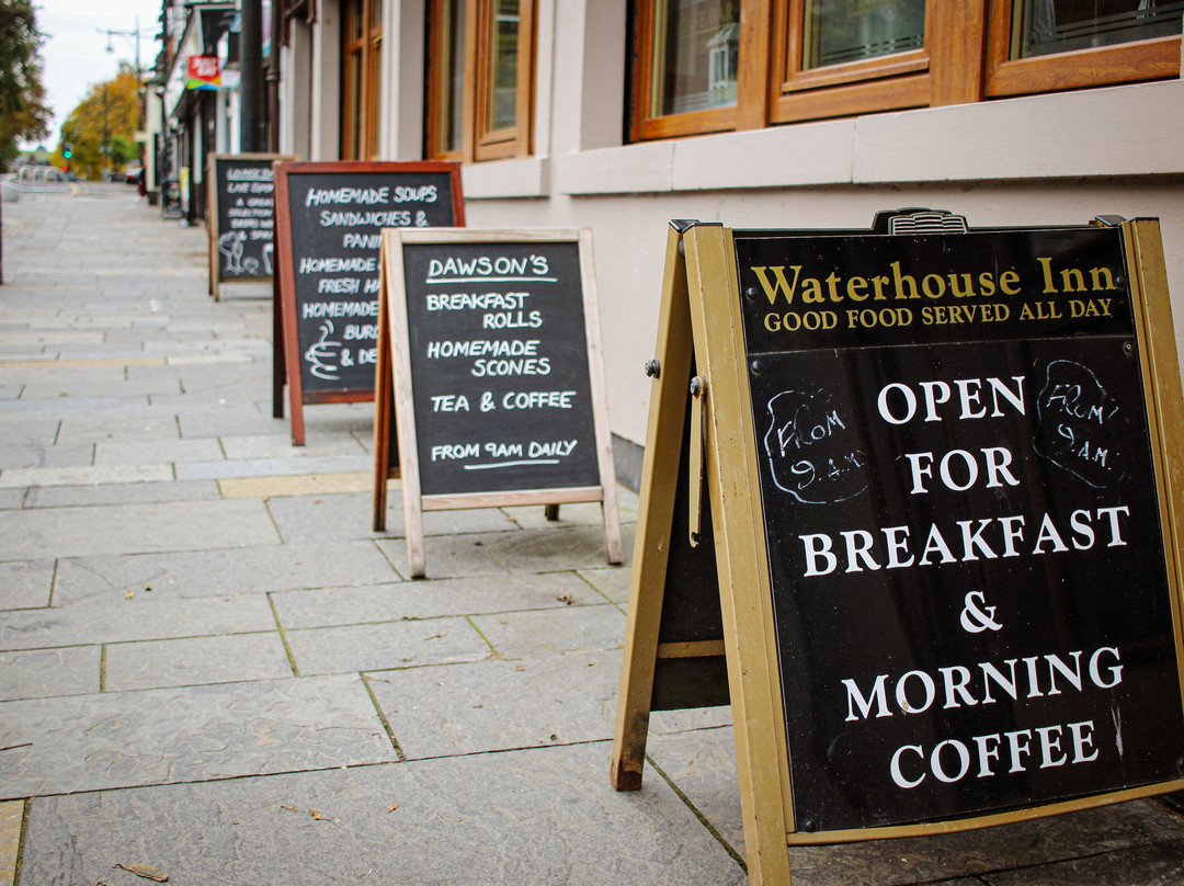 The Waterhouse Inn主图