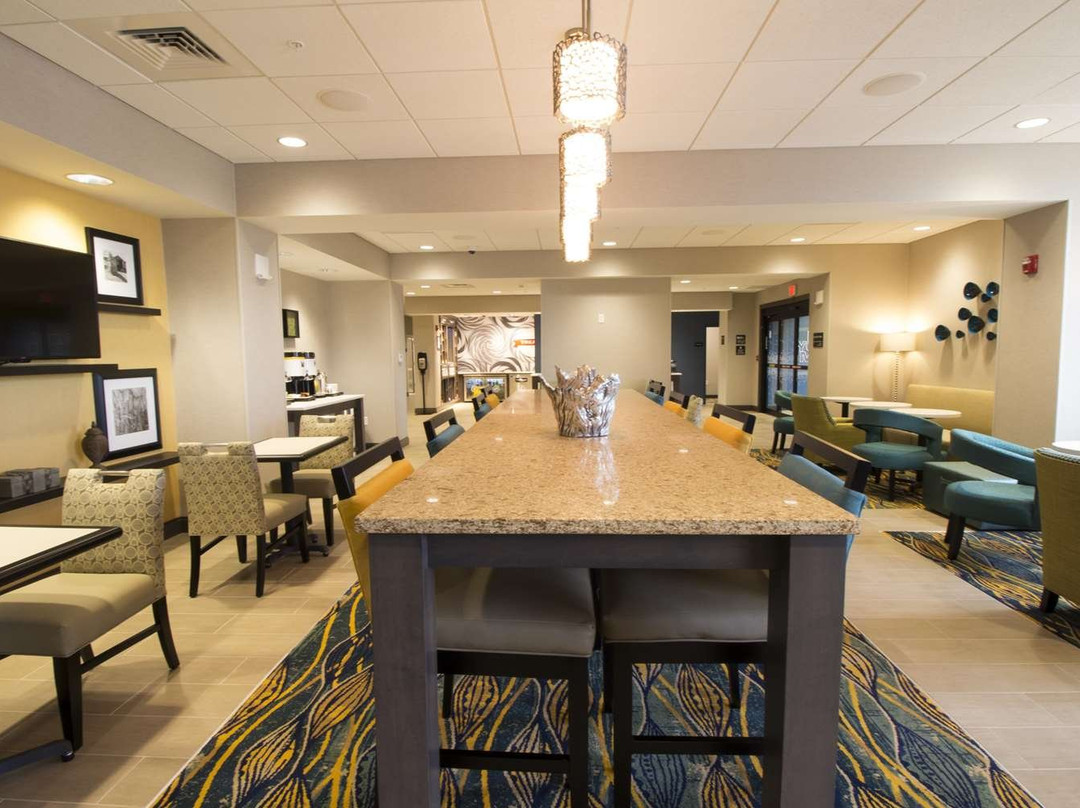 Hampton Inn Decatur Southeast主图