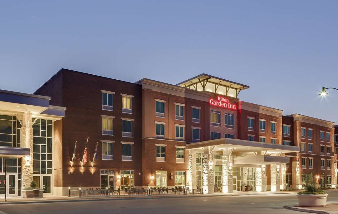 曼哈顿希尔顿花园酒店主图