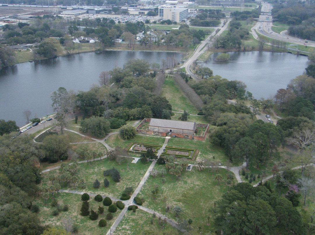 Louisiana State Capitol-巴吞鲁日必去景点