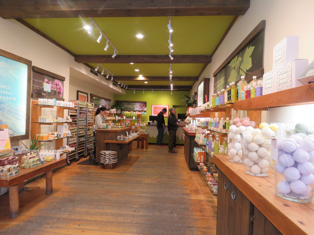 Rocky Mountain Soap Company-班夫必去景点