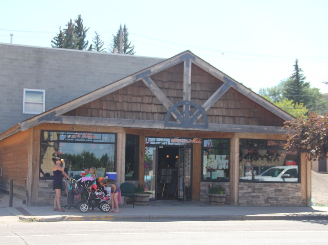 Chester旅游景点-Fieldstone Office Supply and Mercantile