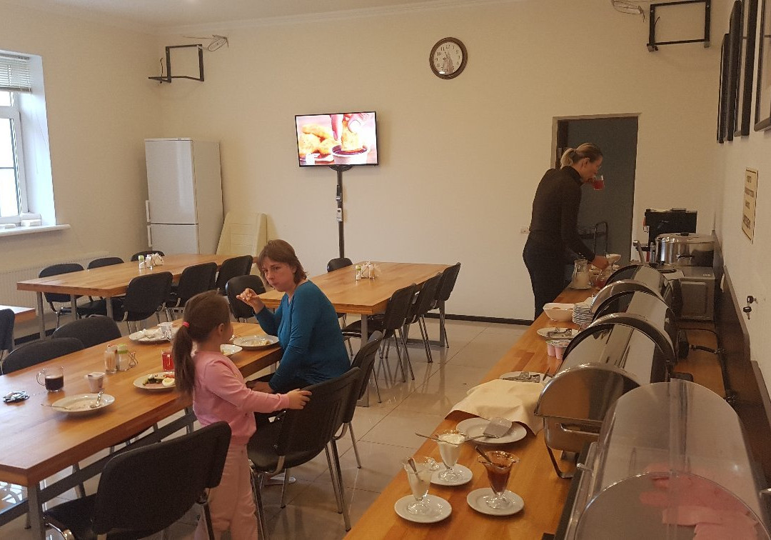 Brothers Hotel主图