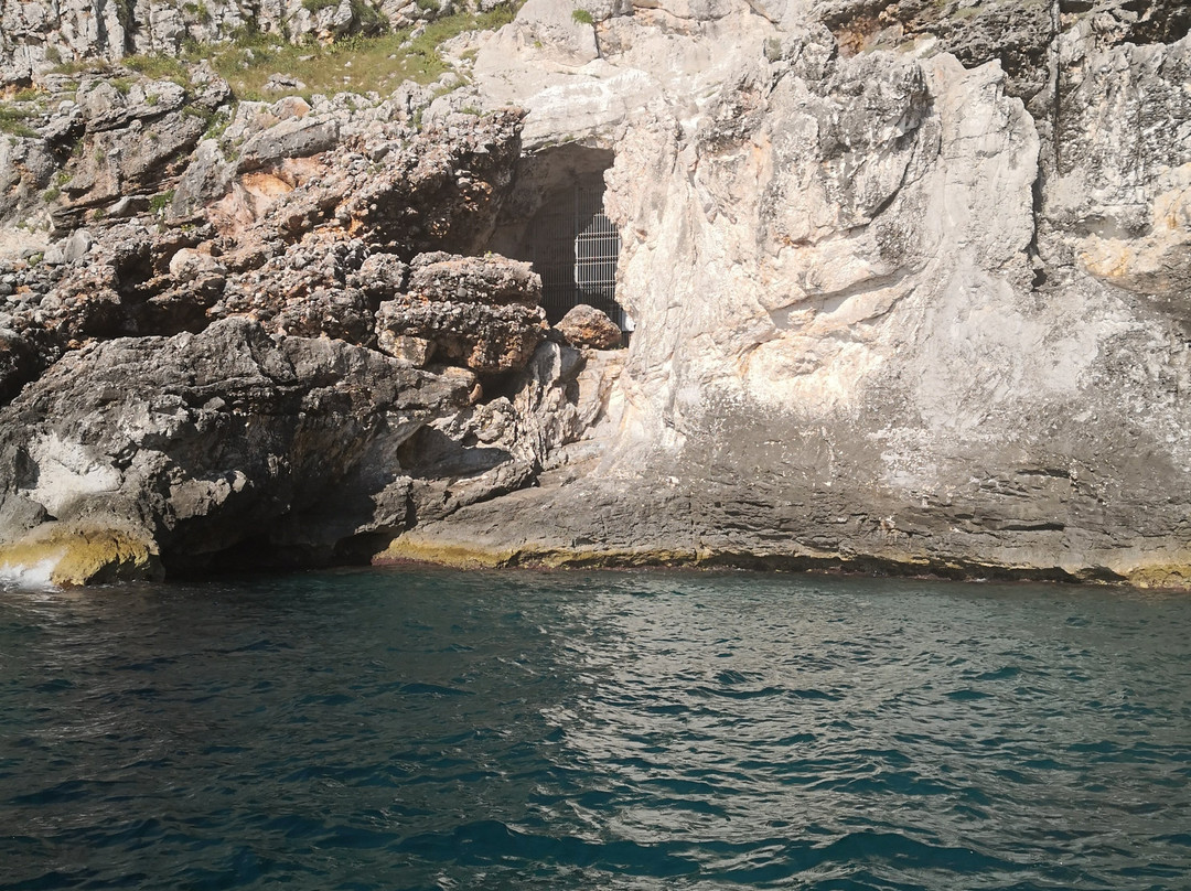 Grotta Romanelli-Castro必去景点