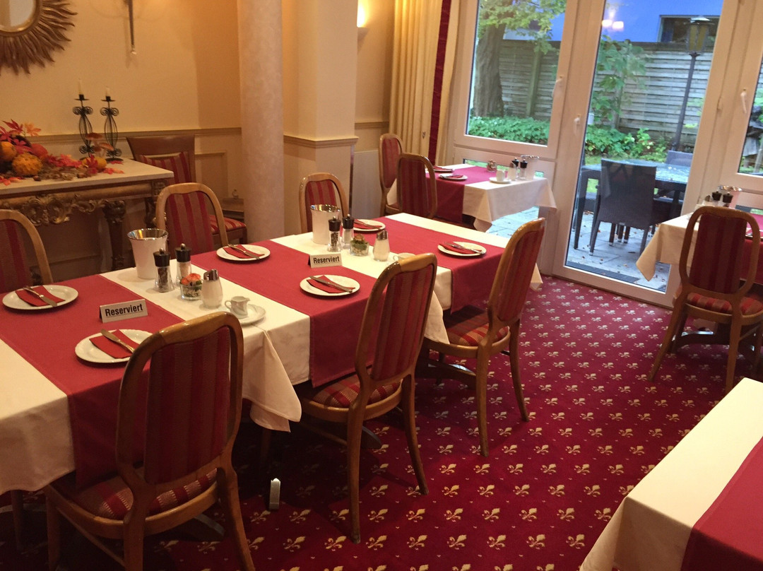 普兰奈格阿瑟曼酒店主图