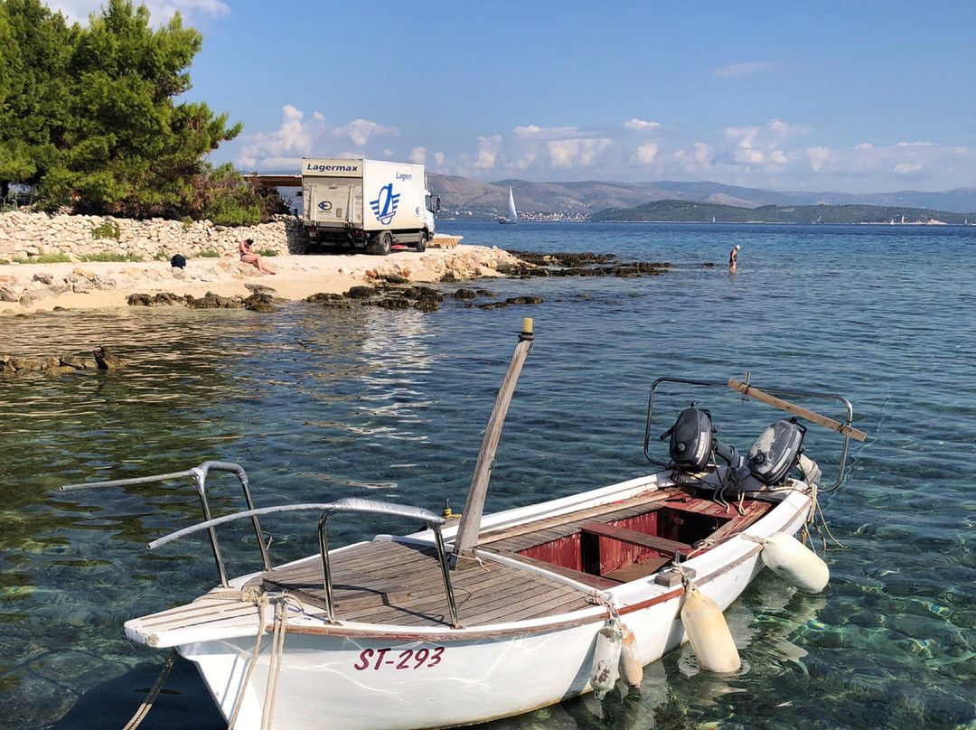 Blue Lagoon Croatia景点图片