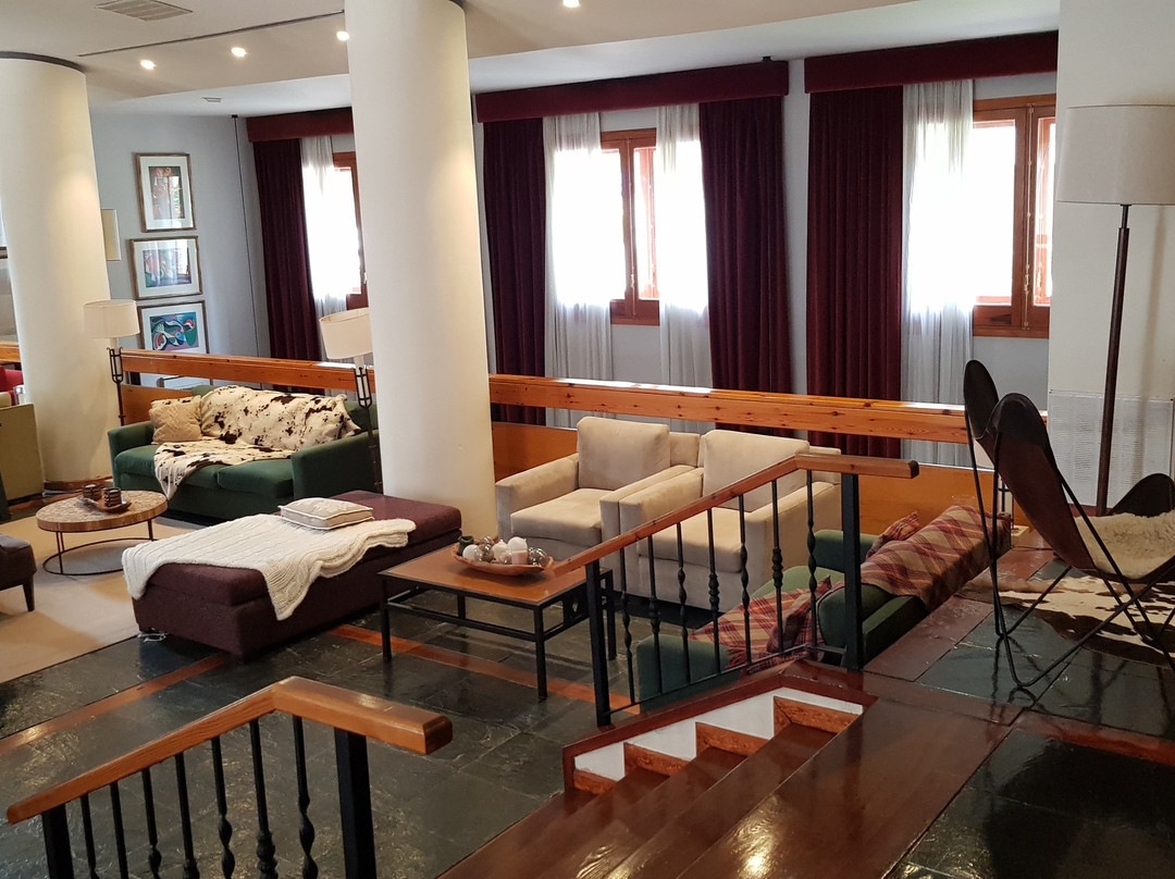 Parador de Artíes主图