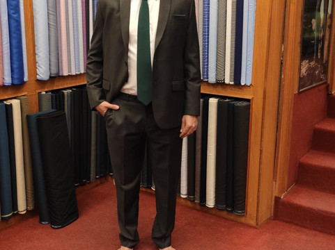 La Moda suits-波普特必去景点