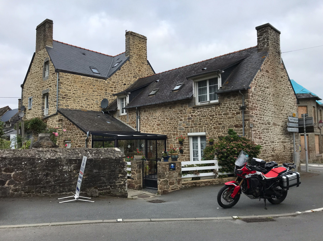 Au Bon Accueil主图