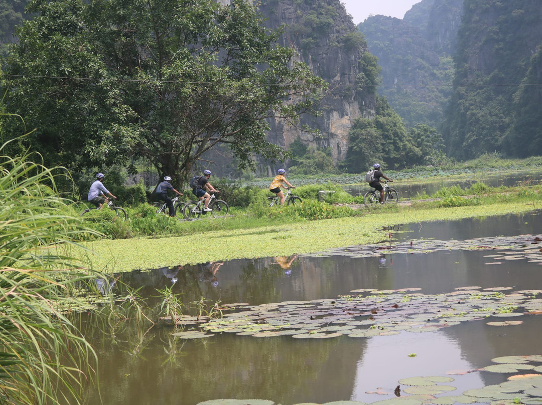 Bicycle Tours Hanoi-河内必去景点