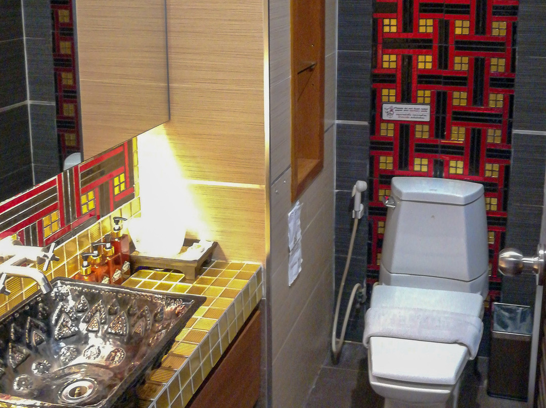 查来拉恩酒店主图