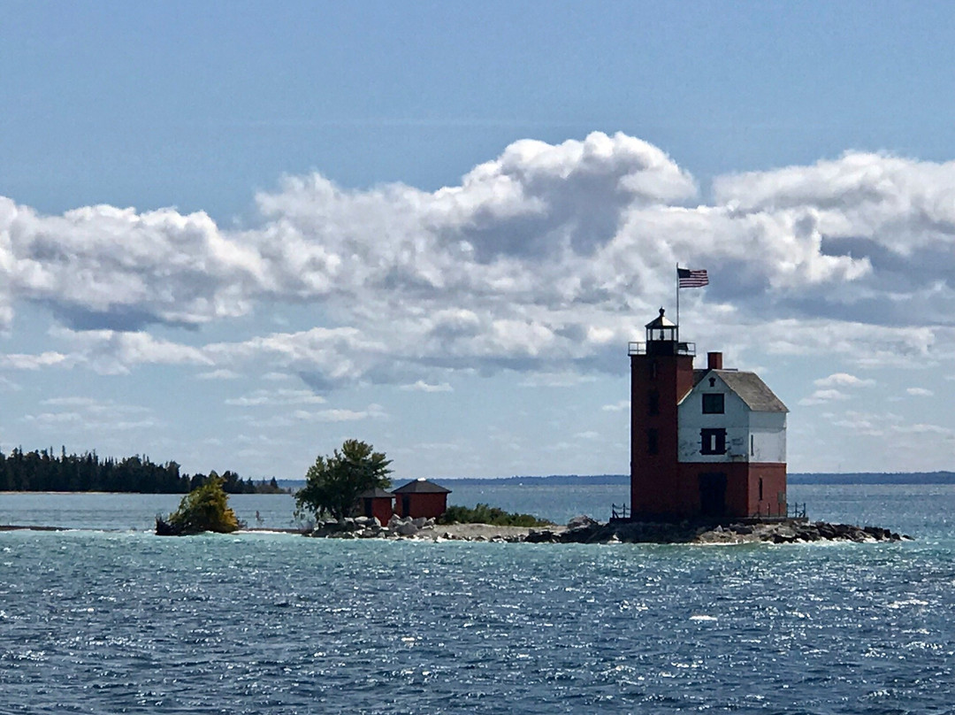 Round Island Lighthouse景点图片