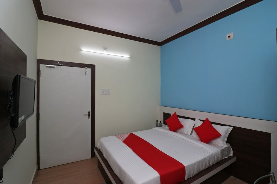OYO 27602 Hotel Green Space主图