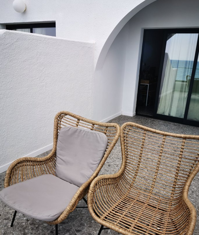 E.J. Pyrgos Bay Hotel主图