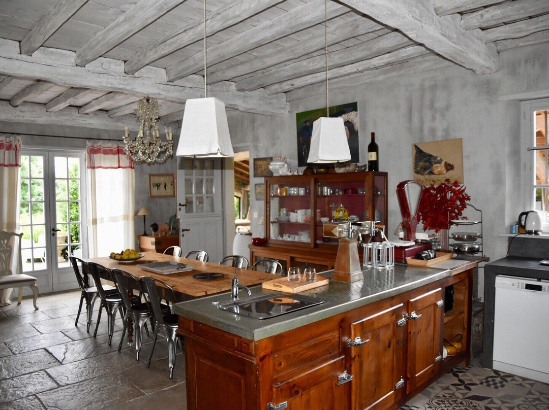 Les Volets Bleus主图