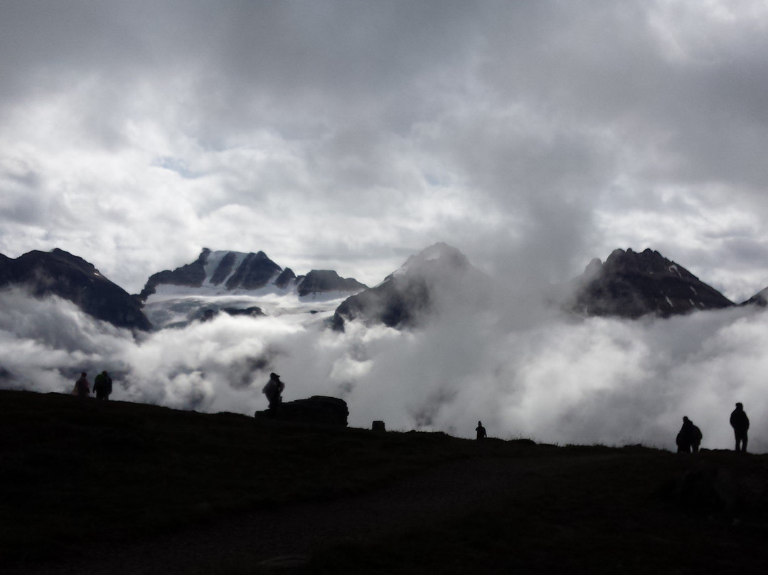 Valley of the Ten Peaks景点图片