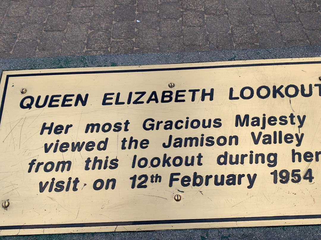 Queen Elizabeth Lookout景点图片