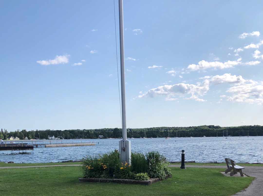 South Shore Pier-Ephraim必去景点